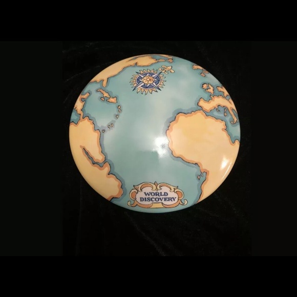 Tiffany& co Tauck World is discovery trinket box - Picture 1 of 5